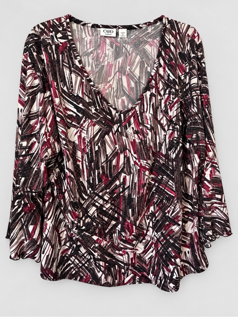 Cato Abstract Print V-Neck Long Sleeve Top in Burgundy, Black & White